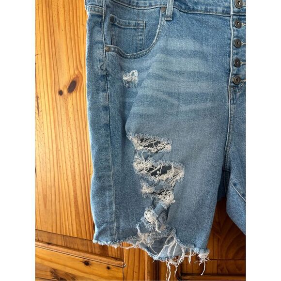 Torrid Button Fly Distressed Denim Shorts - Picture 4 of 8